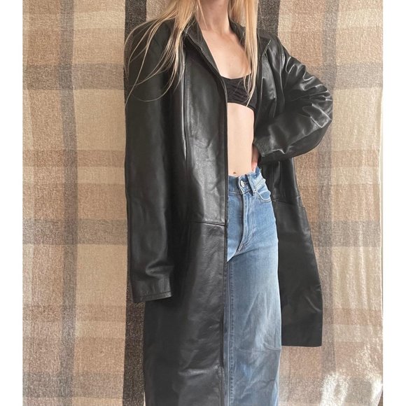 B by Bernardo Jackets & Blazers - VTG B by Bernardo Leather Trench Coat